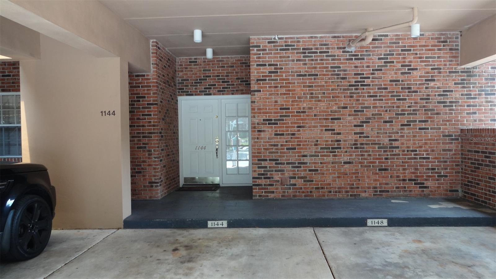 Image 17 of 26 For 1144 Delaney Avenue 1144