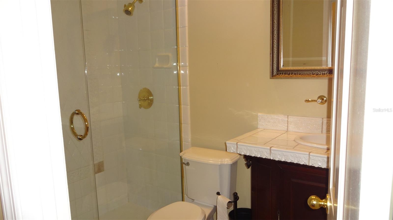 Image 9 of 26 For 1144 Delaney Avenue 1144