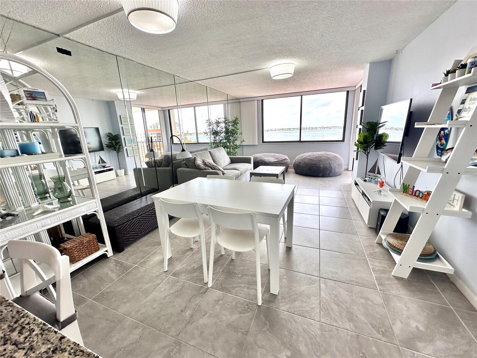 Image 7 of 39 For 6361 Bahia Del Mar  601