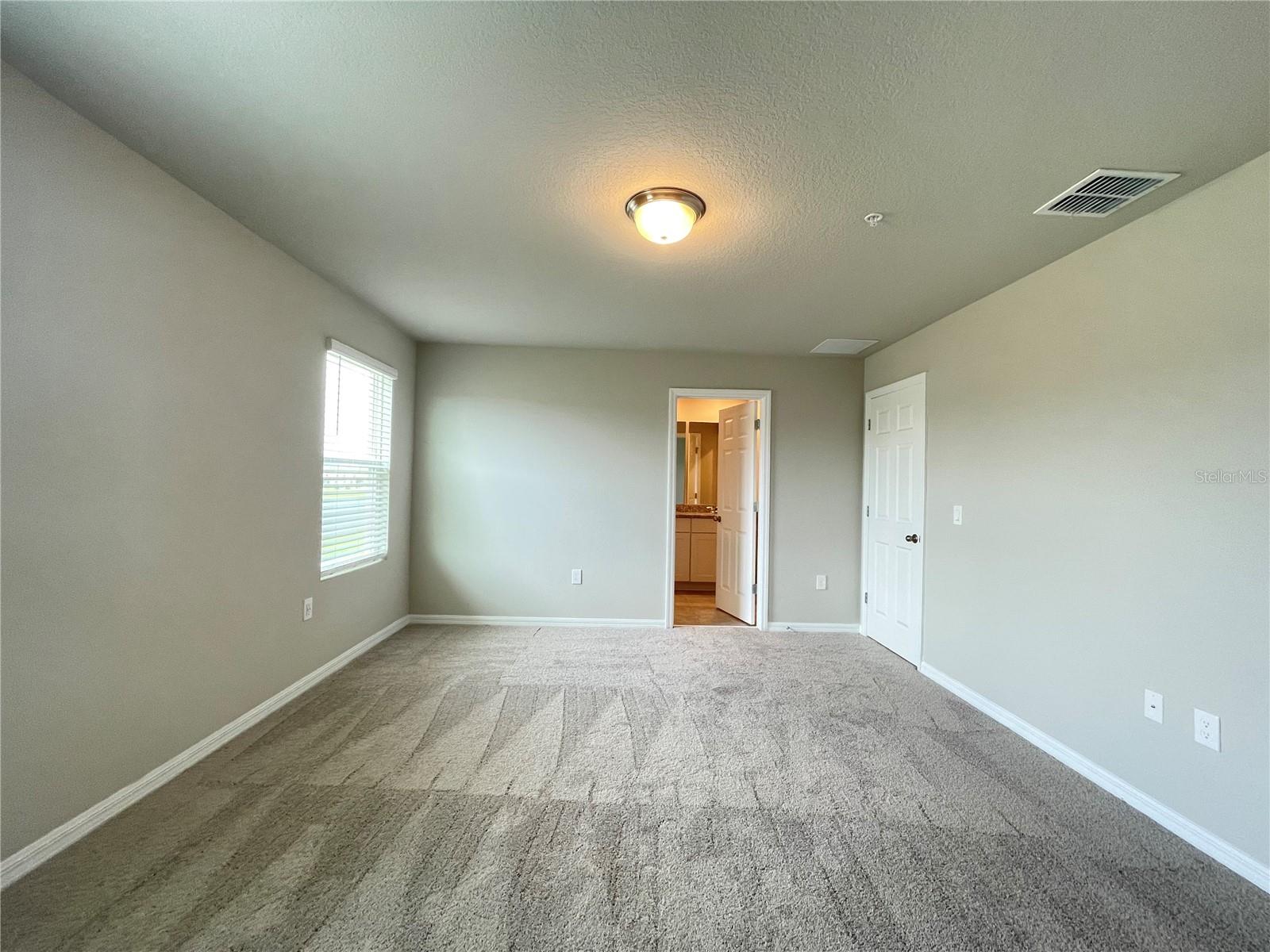 Image 16 of 23 For 2450 Sweet Viburnum Way