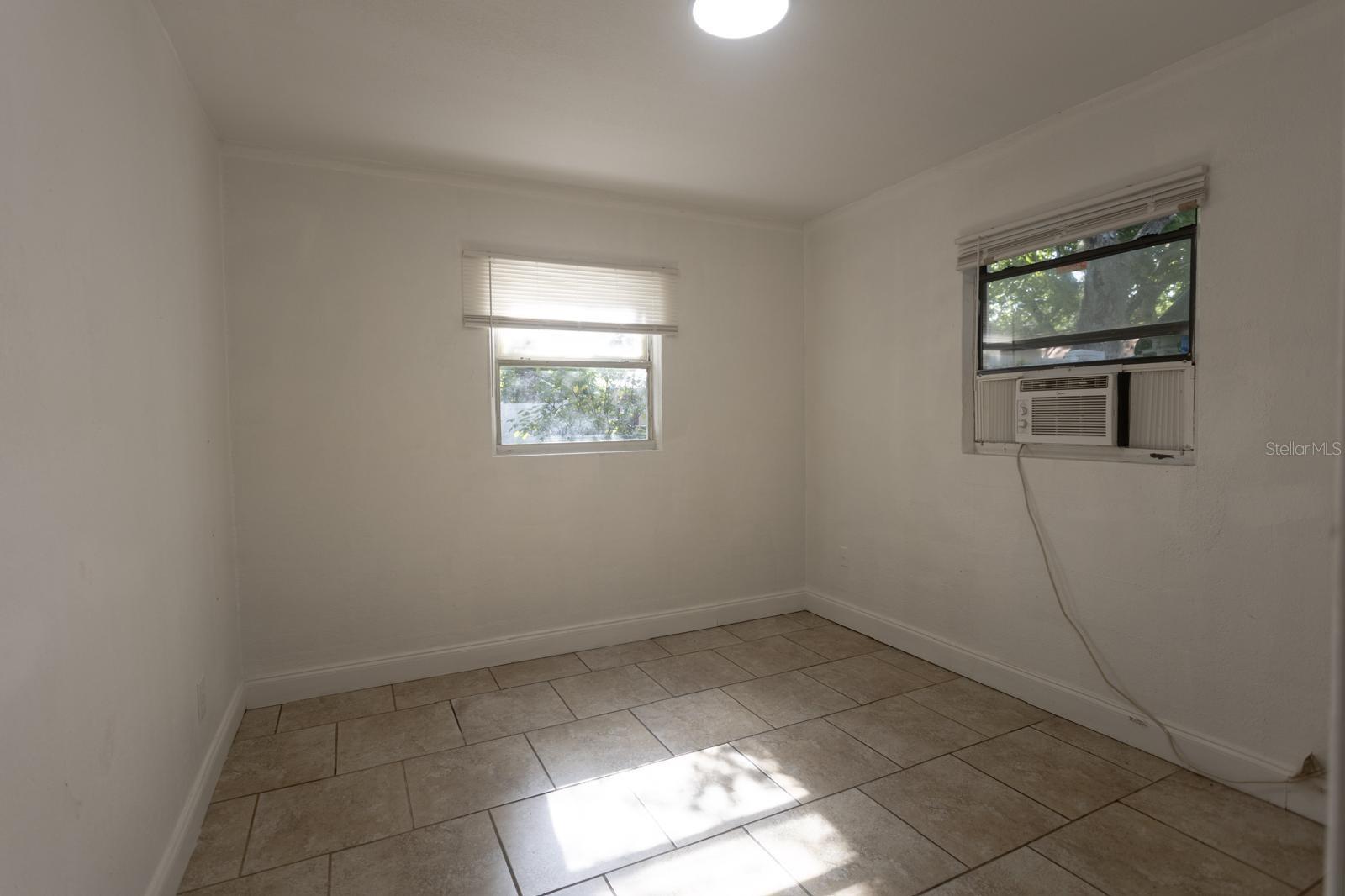 Image 17 of 29 For 1808 Mulberry Avenue