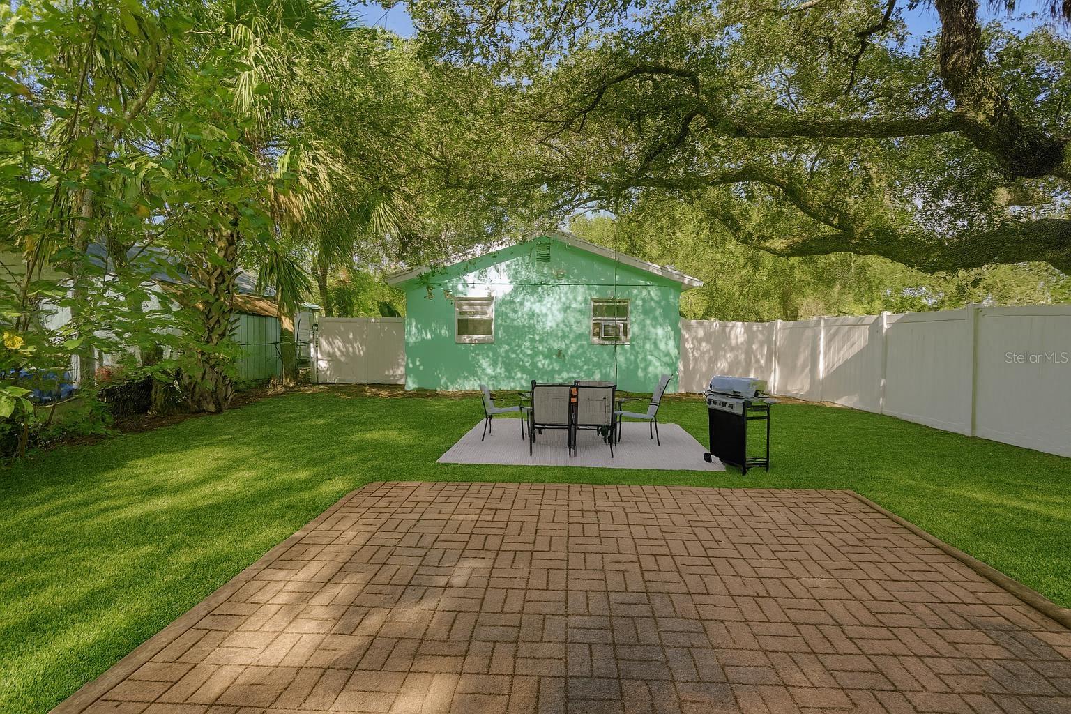 Image 28 of 29 For 1808 Mulberry Avenue