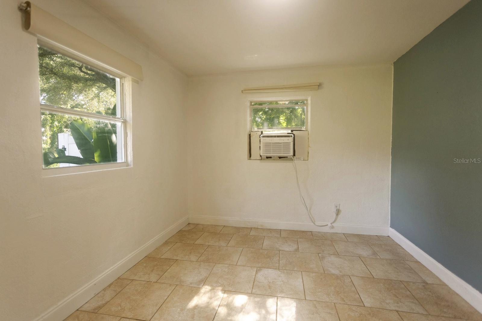 Image 9 of 29 For 1808 Mulberry Avenue