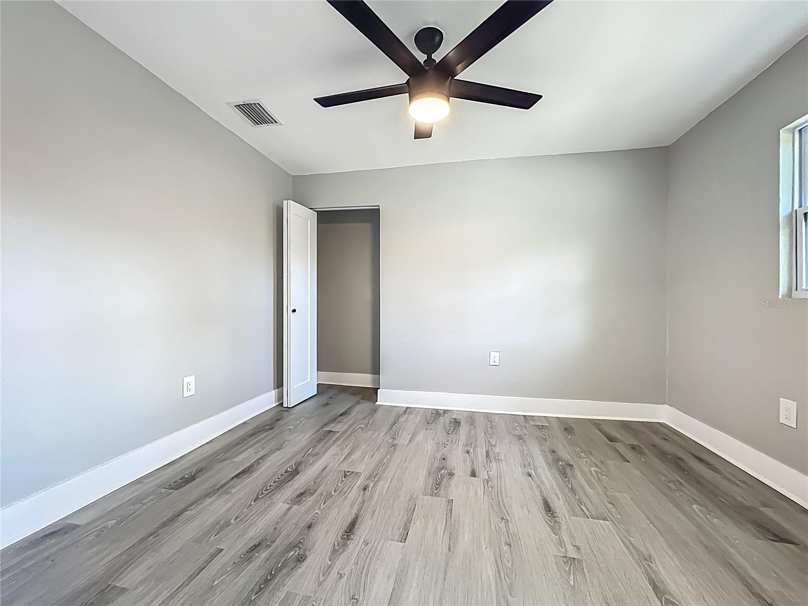 Image 17 of 26 For 4553 Piedmont Street