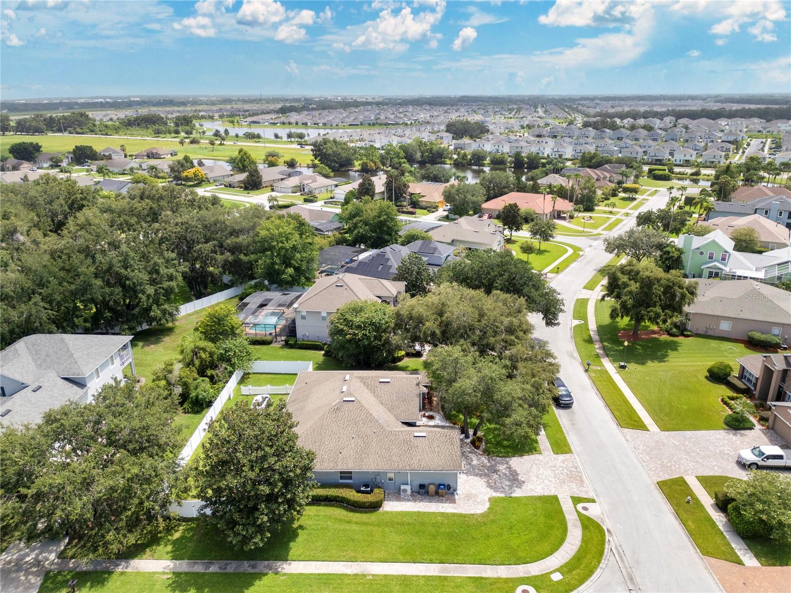Image 29 of 34 For 1621 Marina Lake Drive