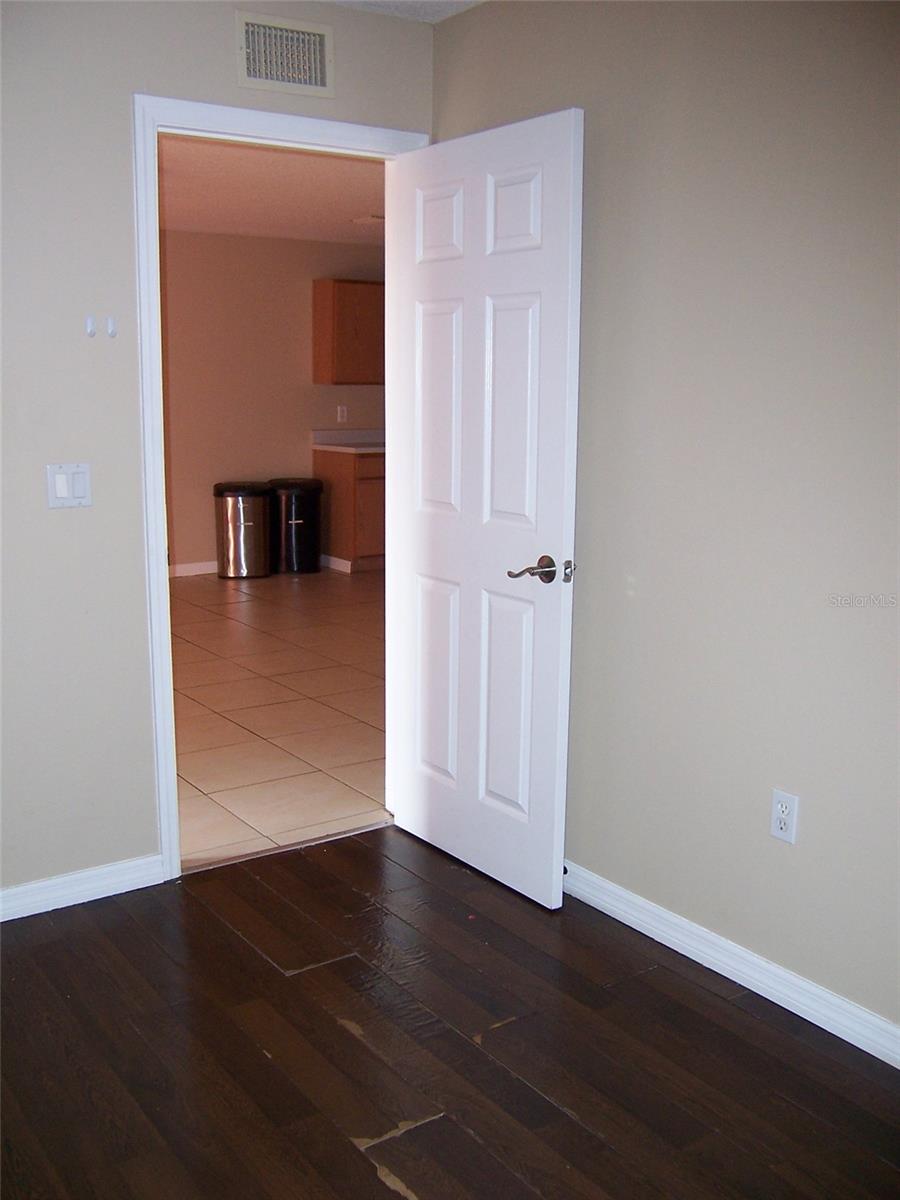 Image 8 of 10 For 38 10th Street
