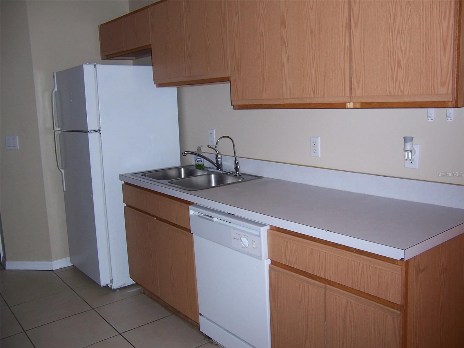 Image 9 of 10 For 38 10th Street