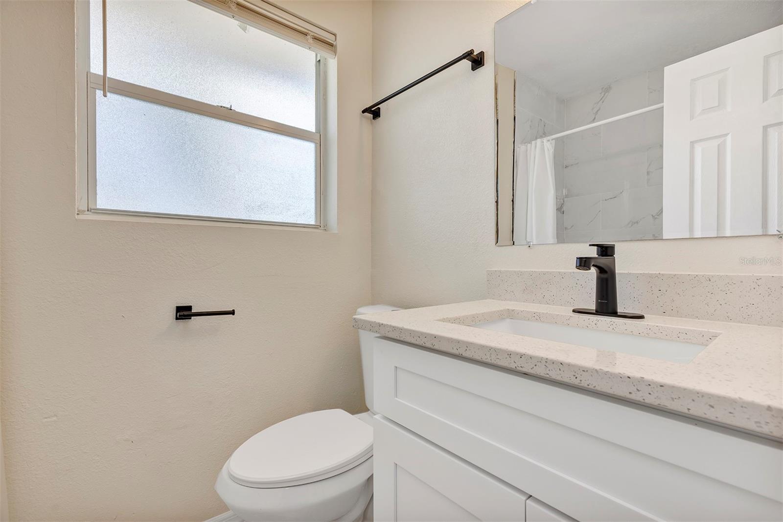 Image 10 of 13 For 751 Bellevue Avenue 3