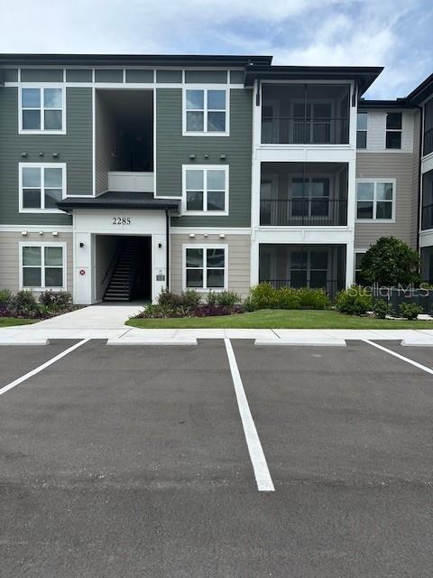 Image 15 of 27 For 2285 Waterfall Court 5-106