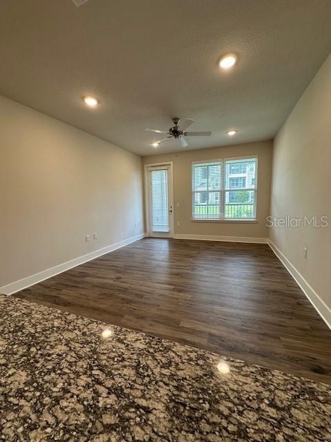 Image 21 of 27 For 2285 Waterfall Court 5-106