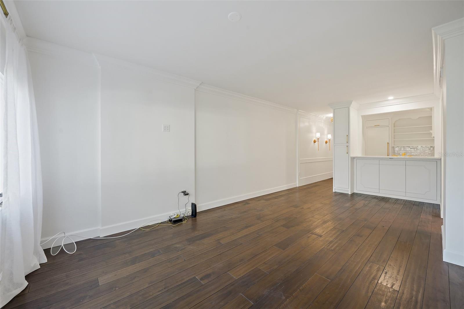 Image 11 of 28 For 640 Park Avenue 3