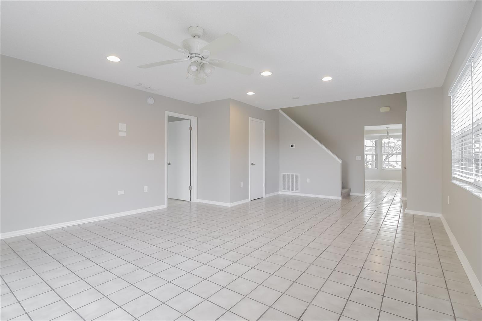 Image 6 of 17 For 4000 Downey Court
