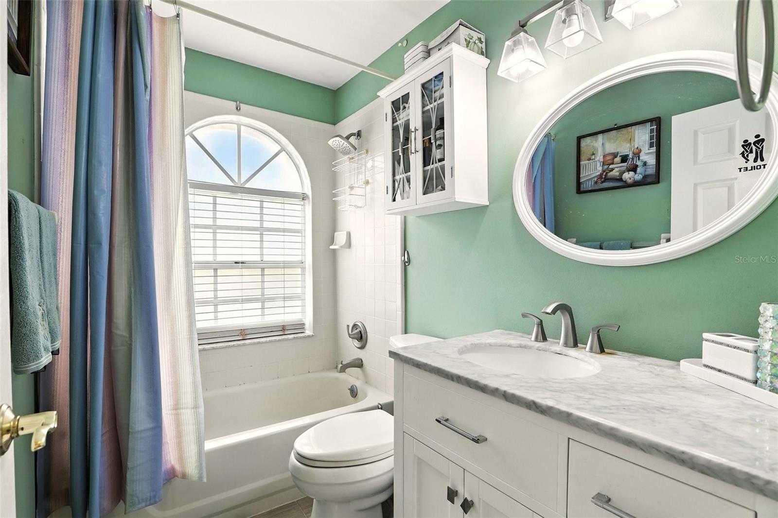Image 18 of 37 For 1025 Whittier Circle