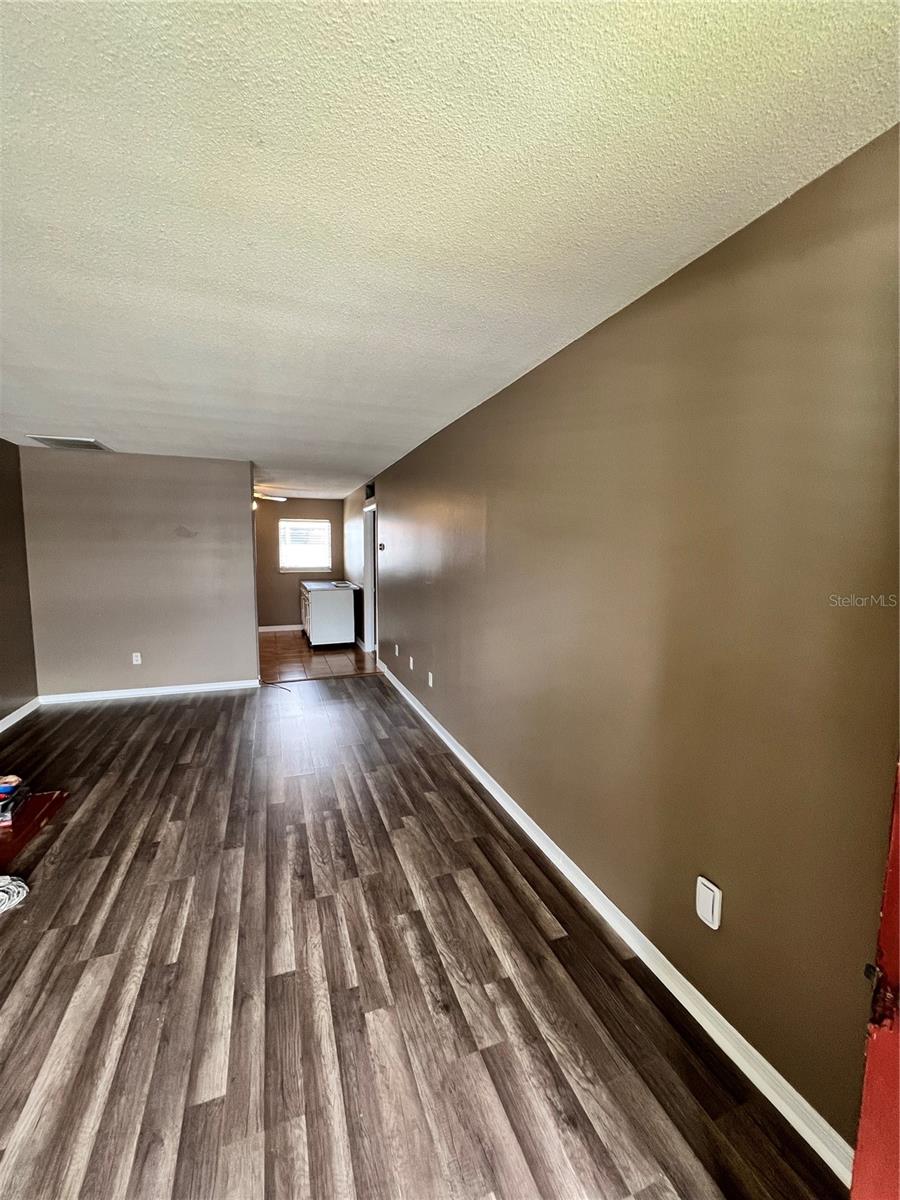 Image 4 of 14 For 4328 Edgewater Drive E205