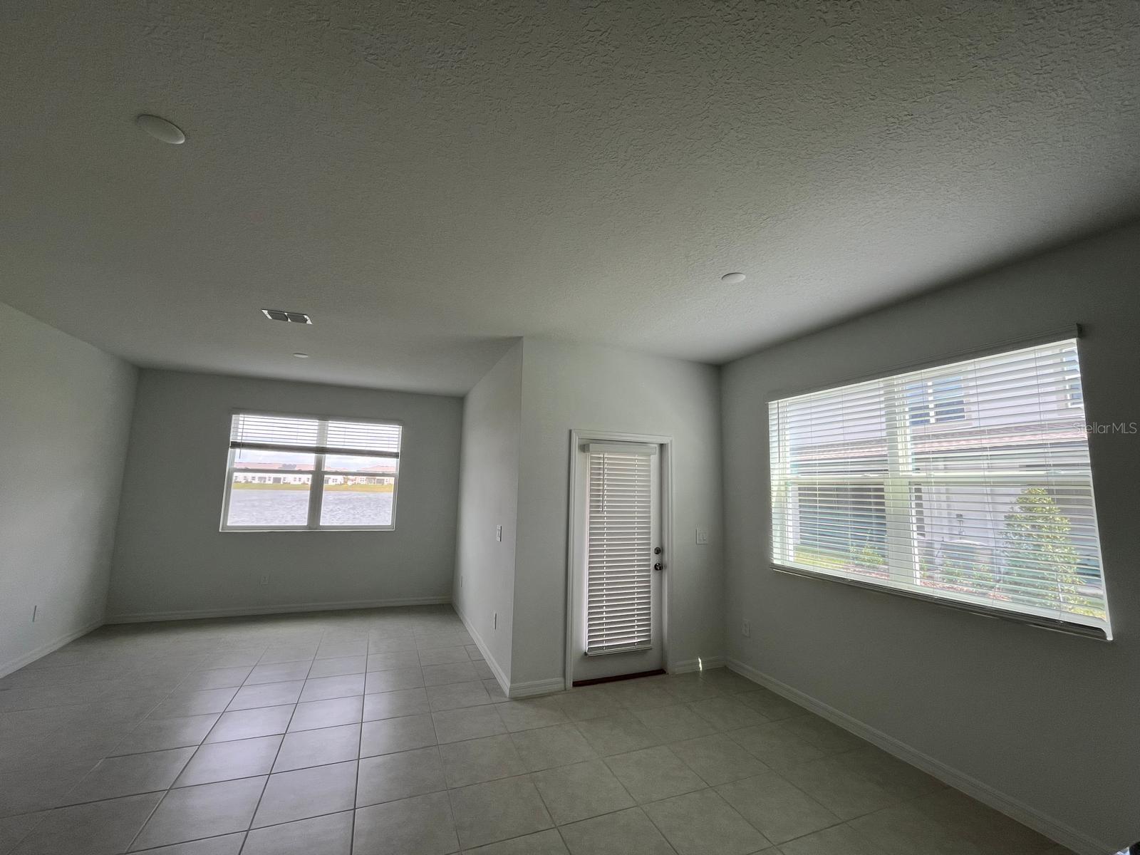 Image 10 of 25 For 30768 Veridian Way