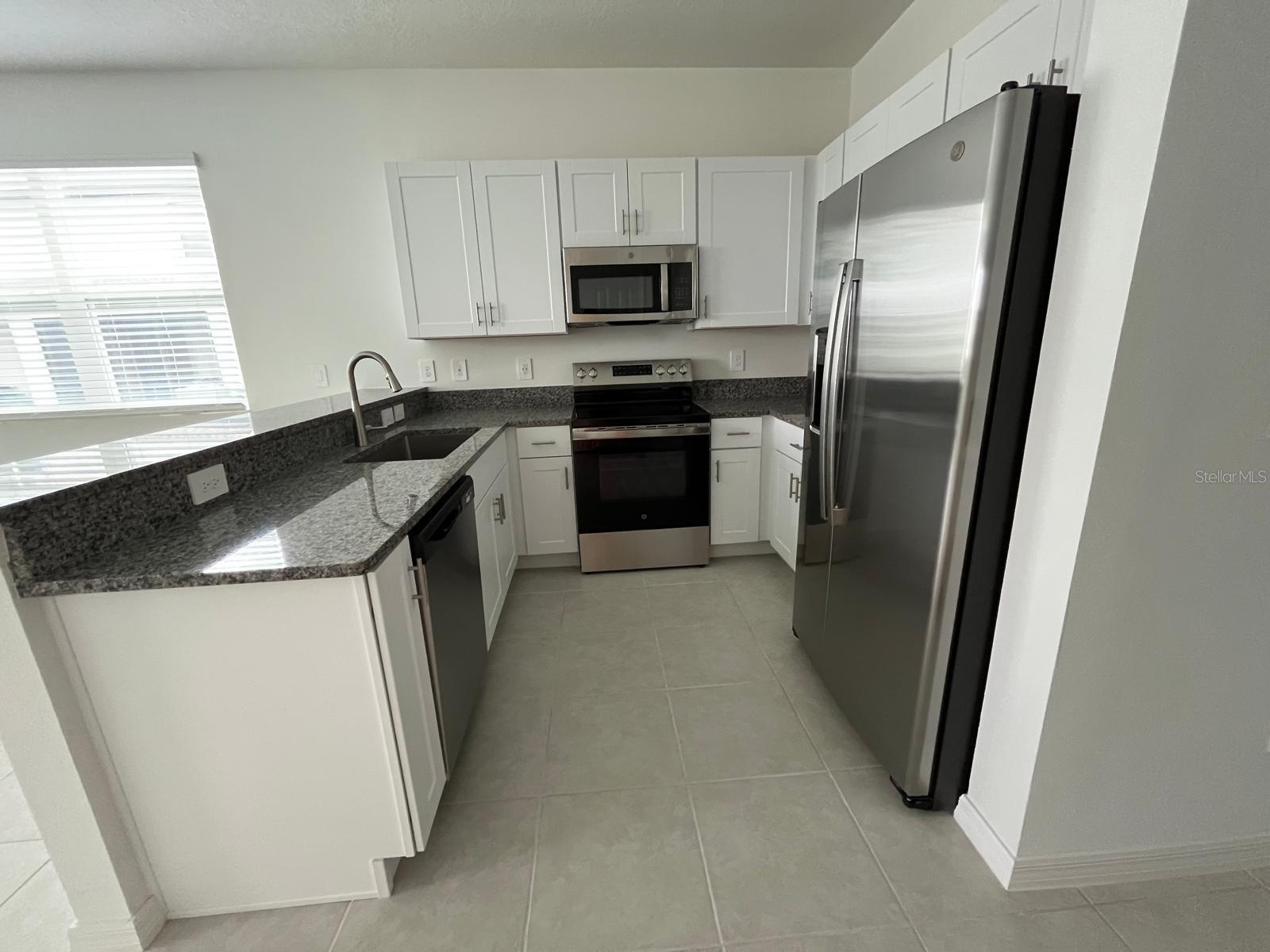 Image 13 of 25 For 30768 Veridian Way