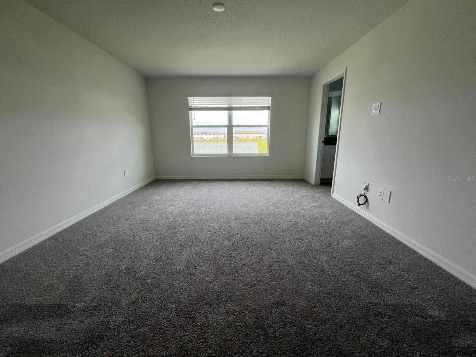 Image 14 of 25 For 30768 Veridian Way