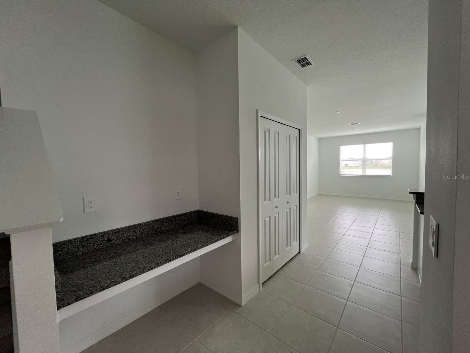 Image 7 of 25 For 30768 Veridian Way