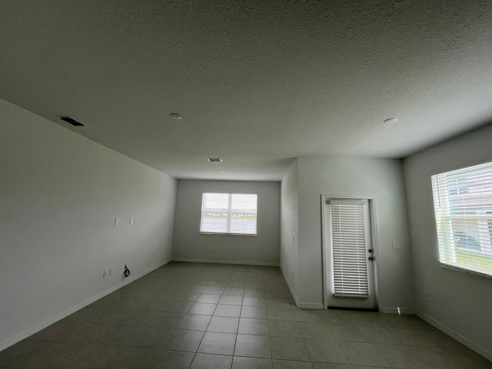 Image 8 of 25 For 30768 Veridian Way