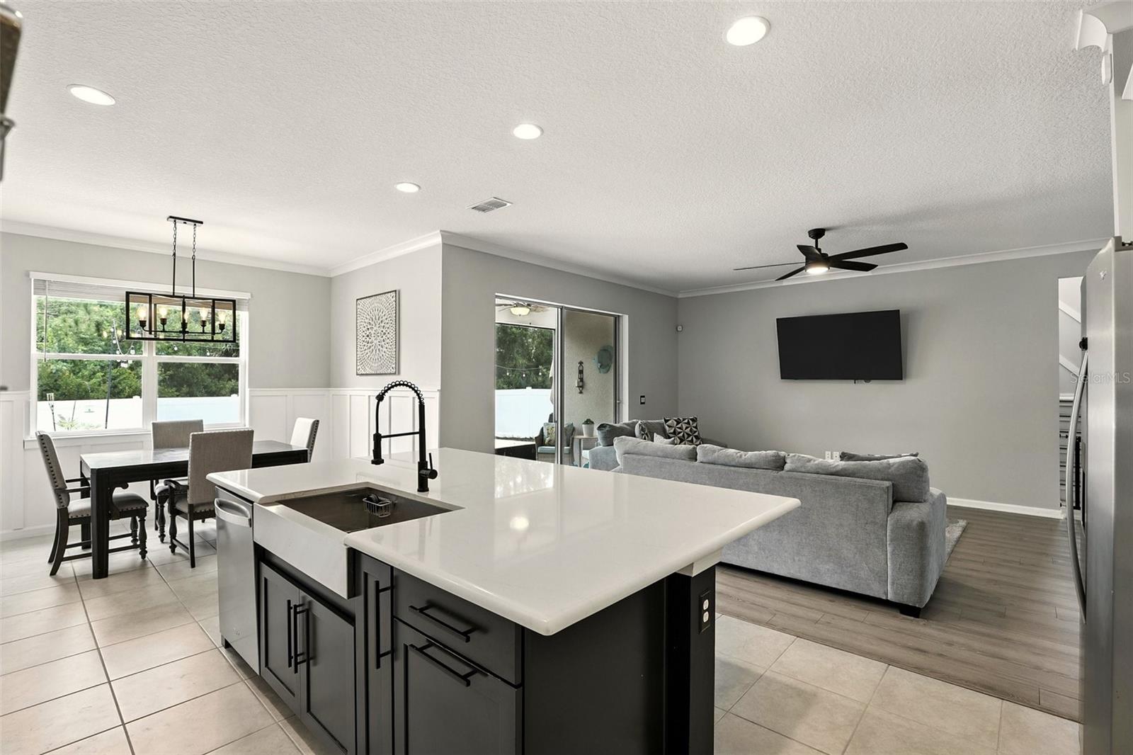 Image 10 of 44 For 726 Porter Rye Avenue