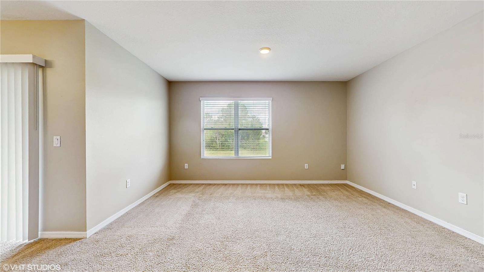 Image 4 of 38 For 2988 Gibraltar Boulevard