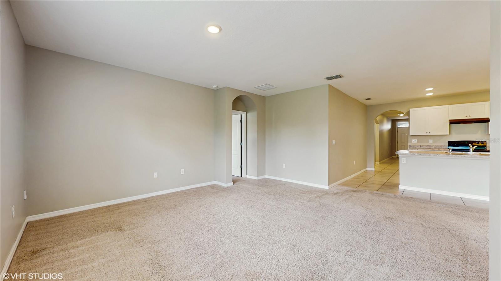 Image 5 of 38 For 2988 Gibraltar Boulevard