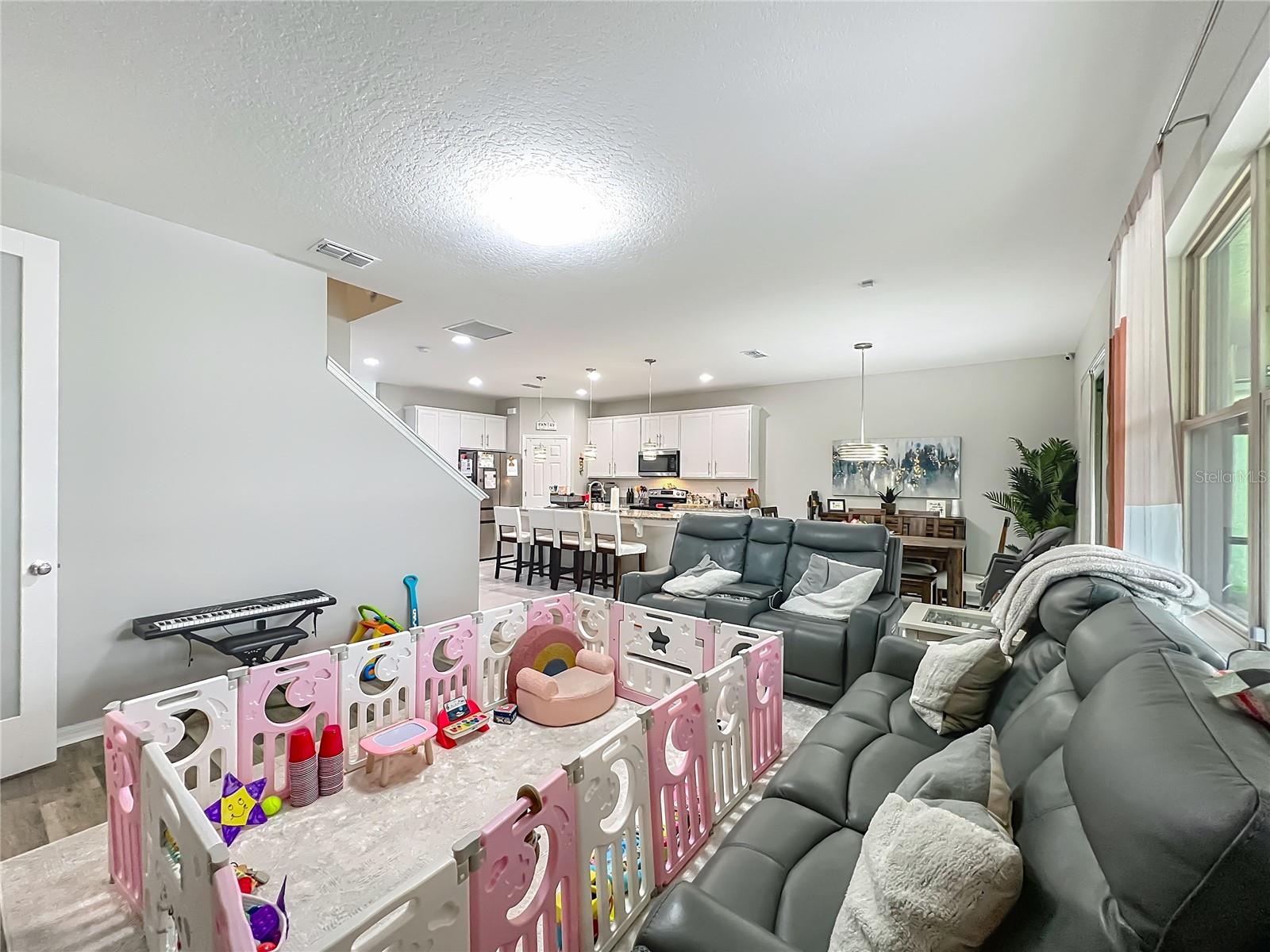 Image 19 of 58 For 1808 Regal River Circle