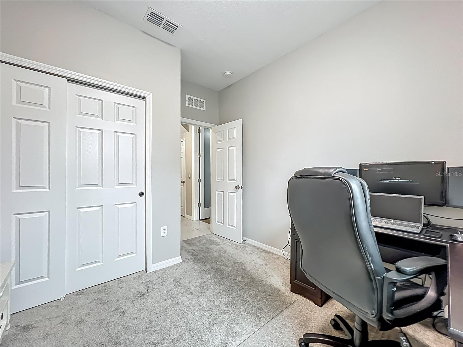 Image 21 of 58 For 1808 Regal River Circle