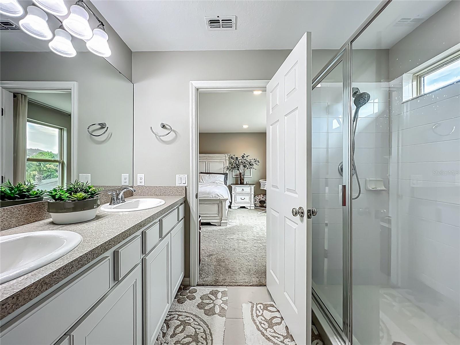 Image 45 of 58 For 1808 Regal River Circle