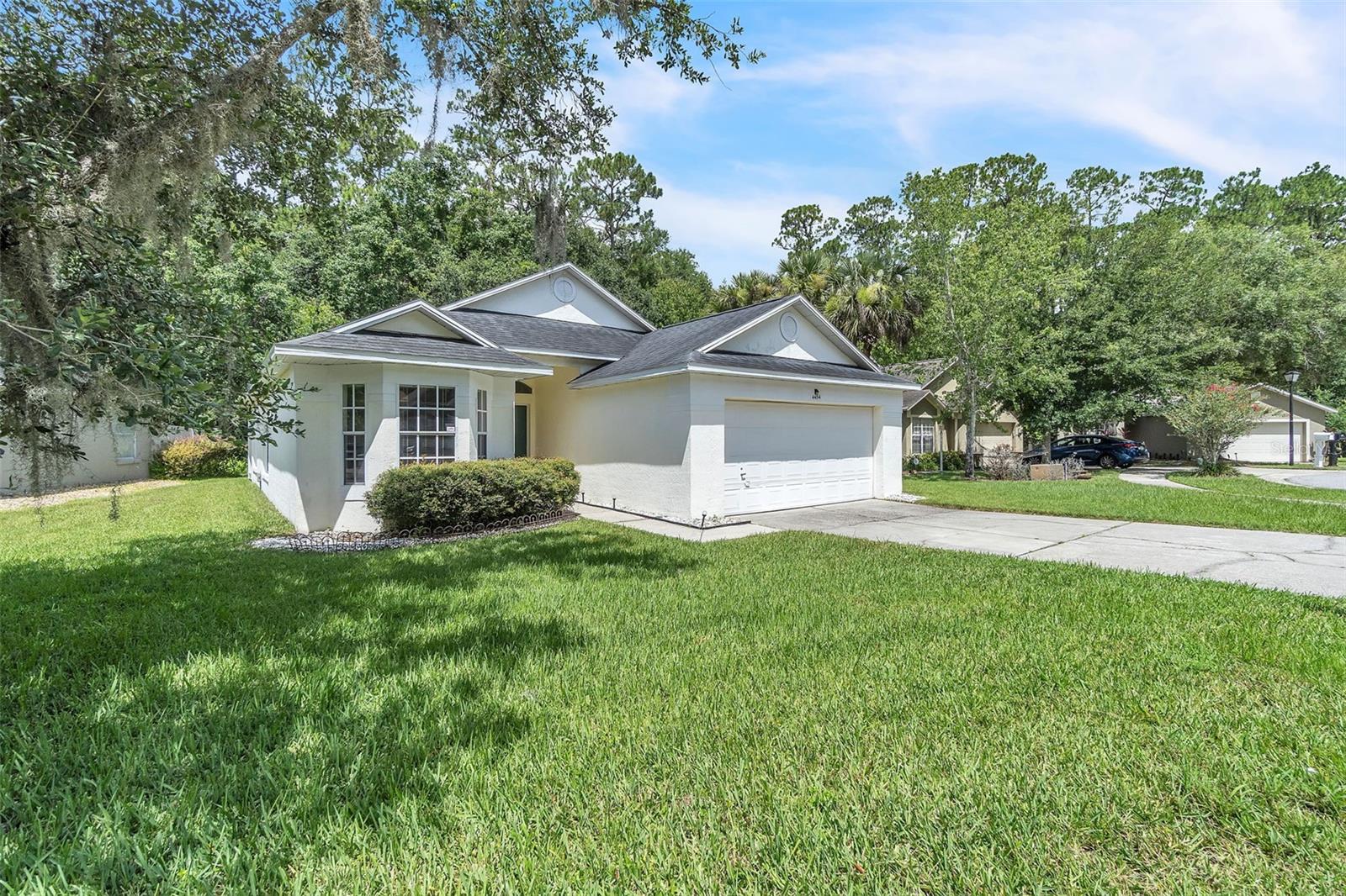 Image 2 of 52 For 4454 King Edward Drive