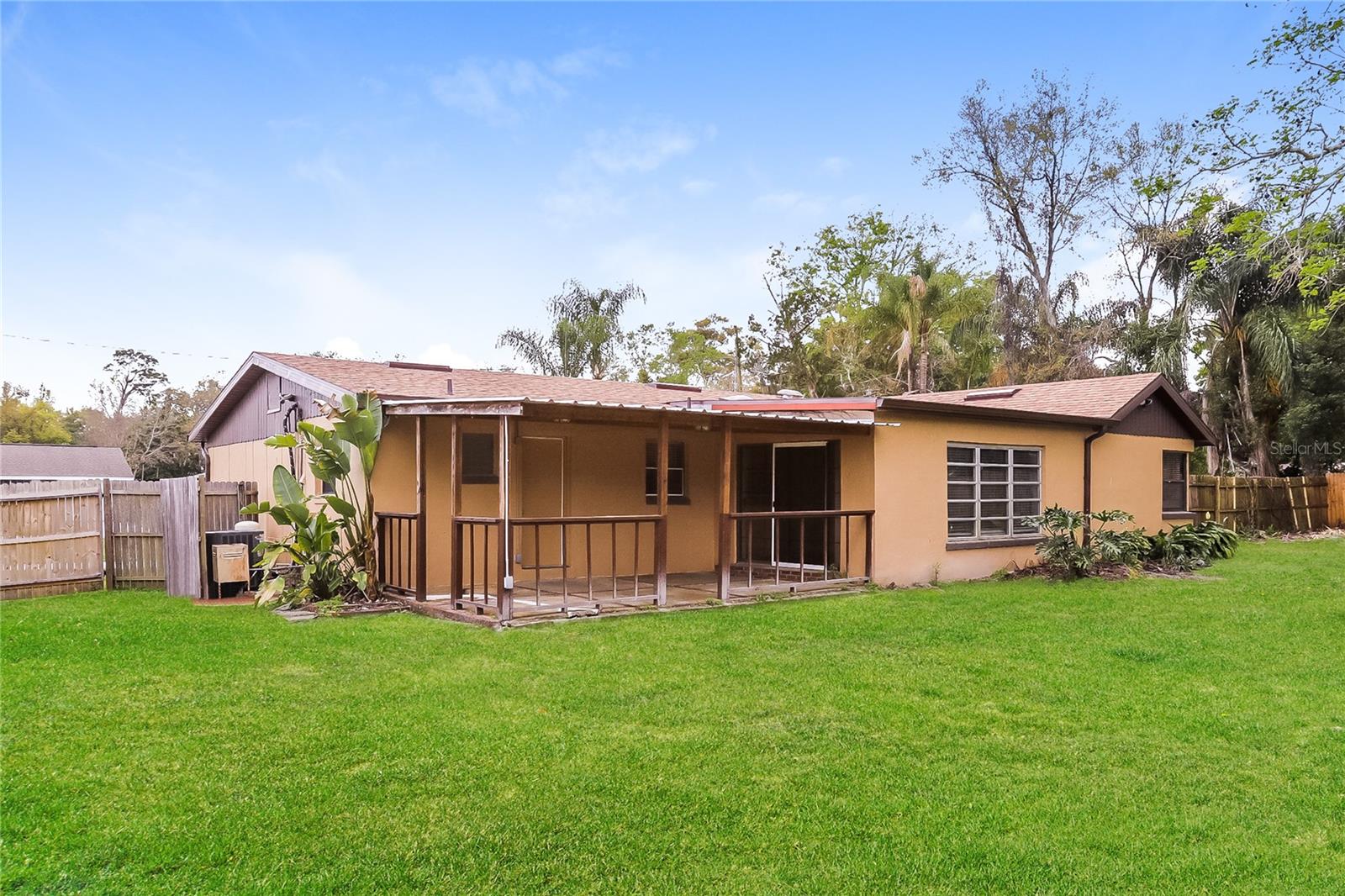 Image 15 of 16 For 106 Angeles Road