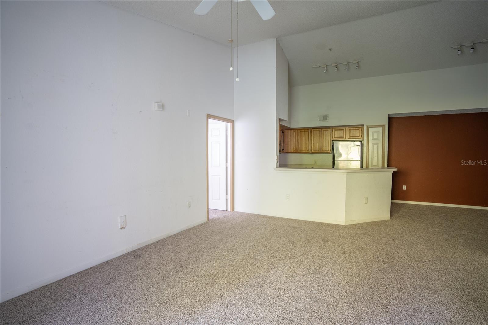 Image 12 of 22 For 13037 Mulberry Park Drive 5211