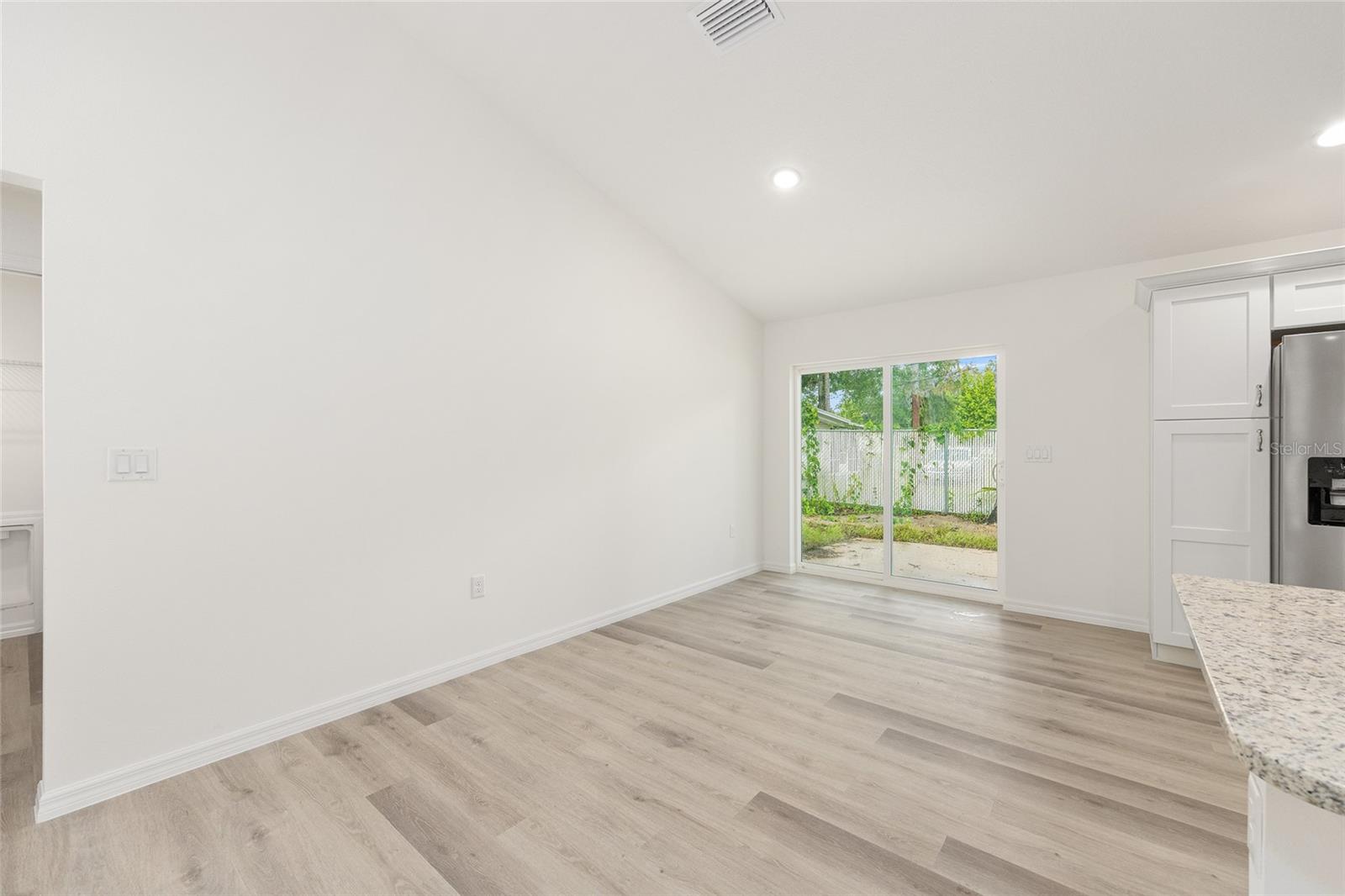 Image 16 of 41 For 714 130th Court