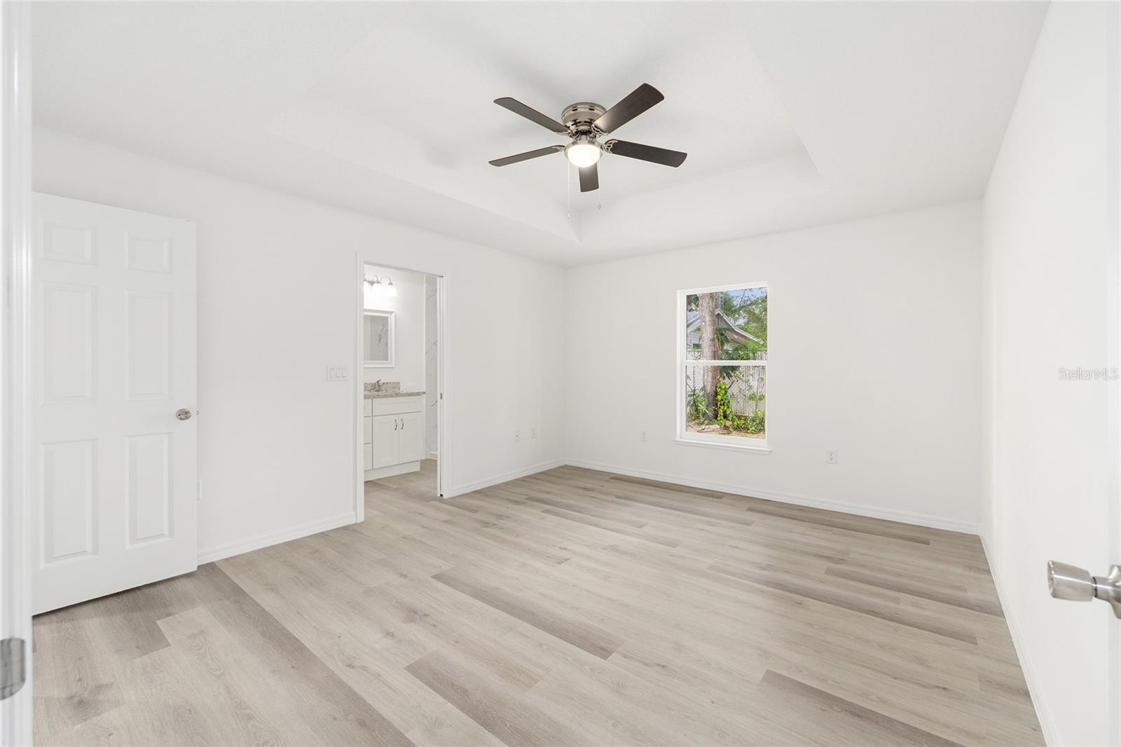 Image 31 of 41 For 714 130th Court