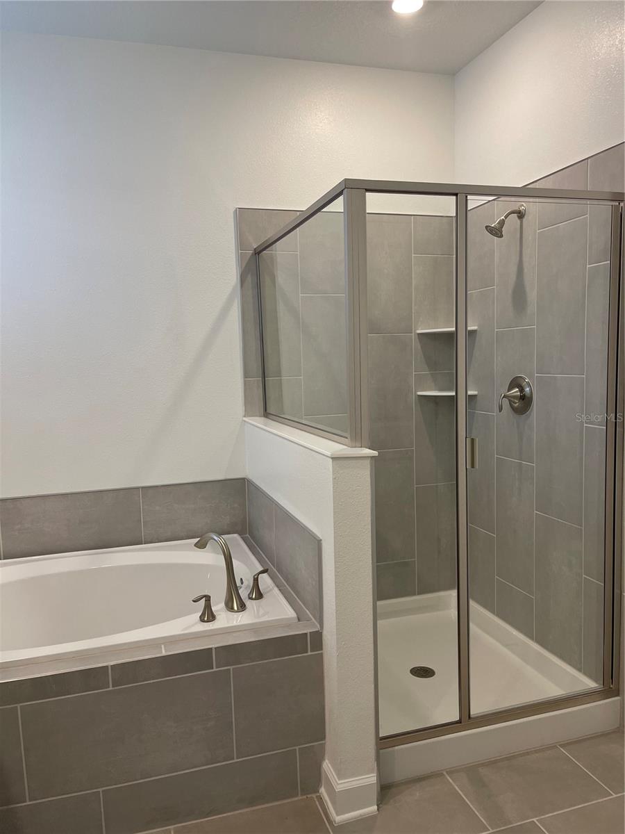 Image 14 of 26 For 3135 Camden Way