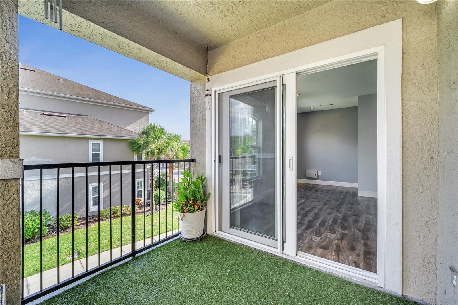 Image 23 of 28 For 6524 Swissco Drive 1028