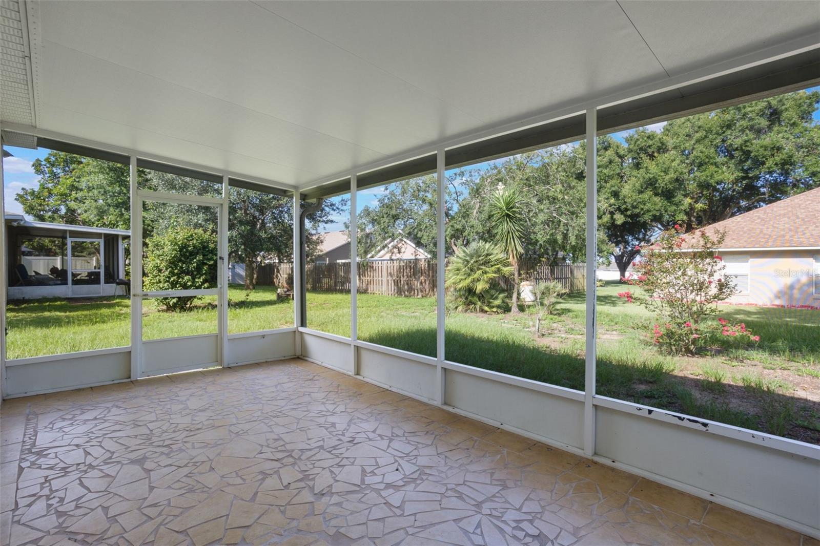 Image 24 of 30 For 988 Vanderbilt Drive