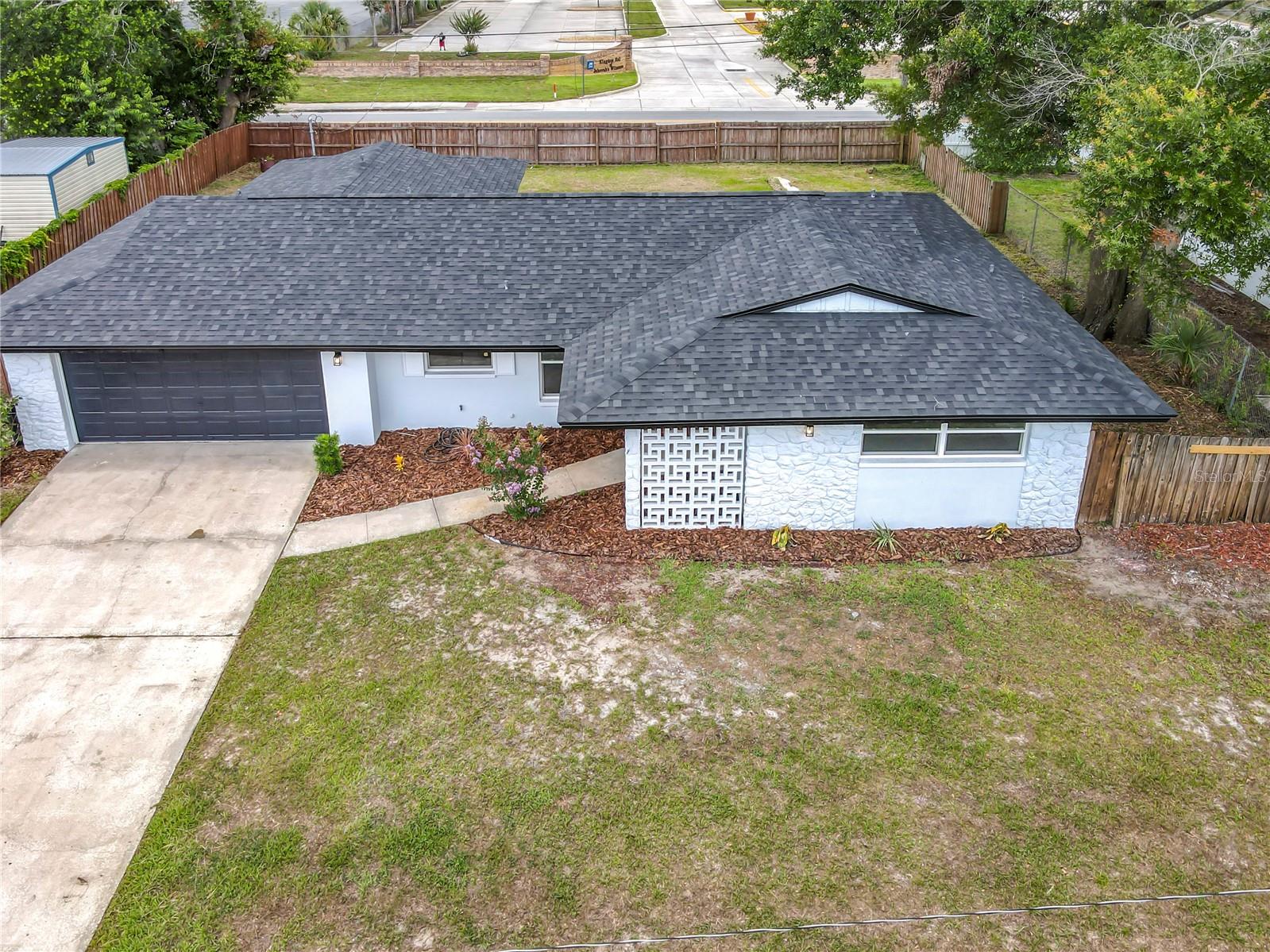 Image 10 of 64 For 209 Whippoorwill Drive