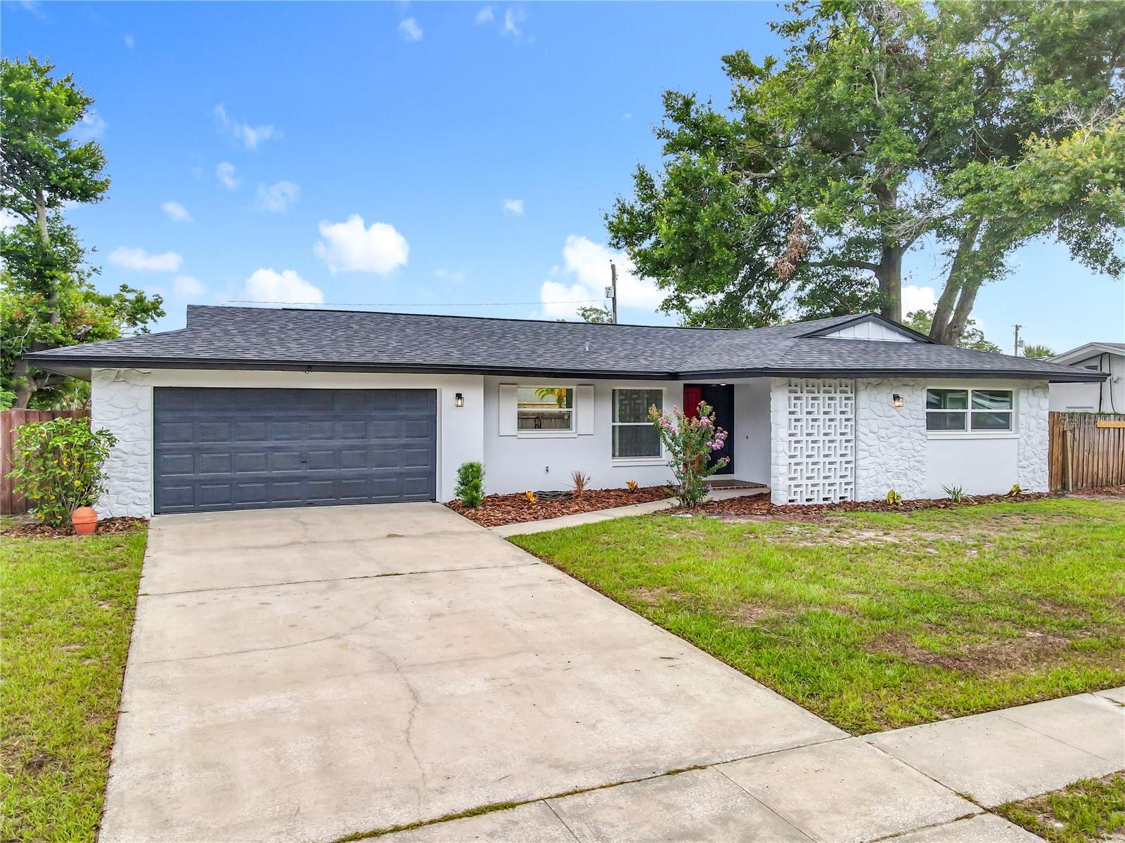 Image 15 of 64 For 209 Whippoorwill Drive