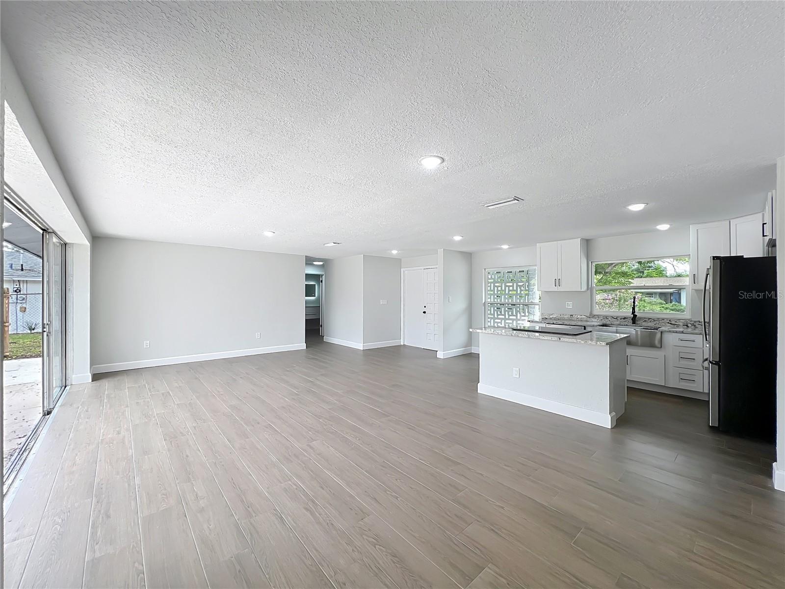 Image 25 of 64 For 209 Whippoorwill Drive
