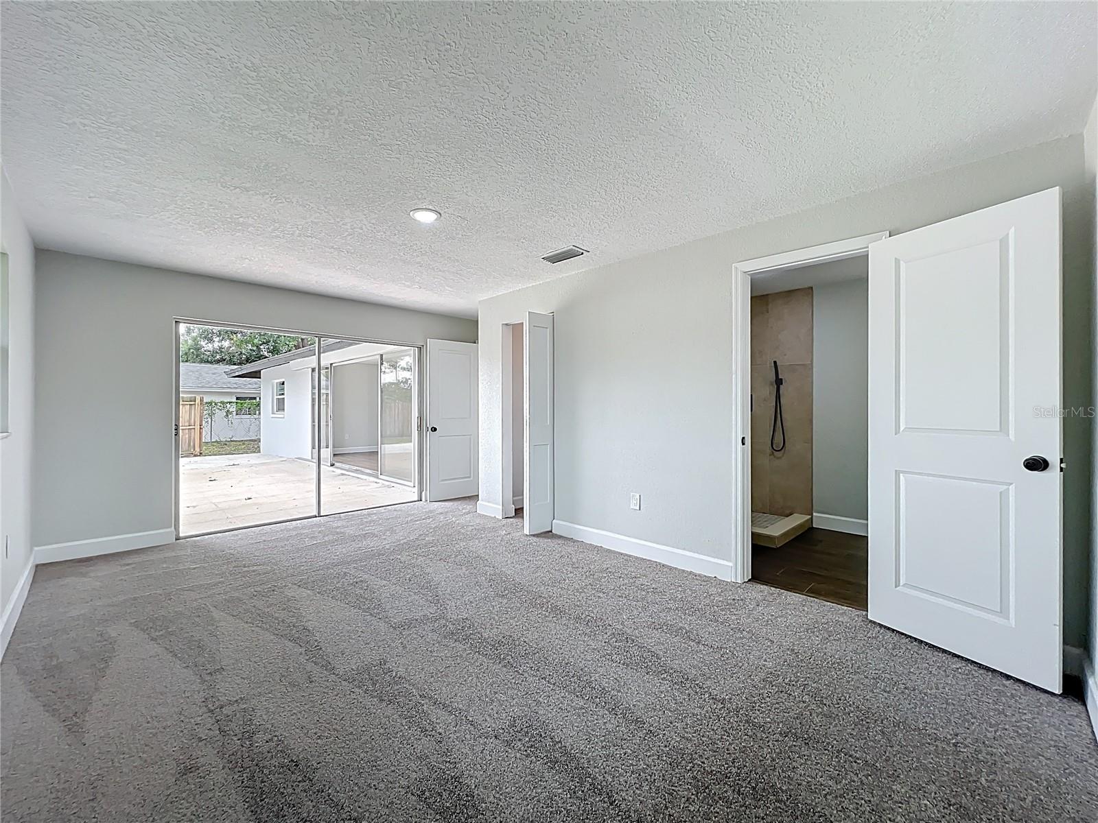 Image 31 of 64 For 209 Whippoorwill Drive