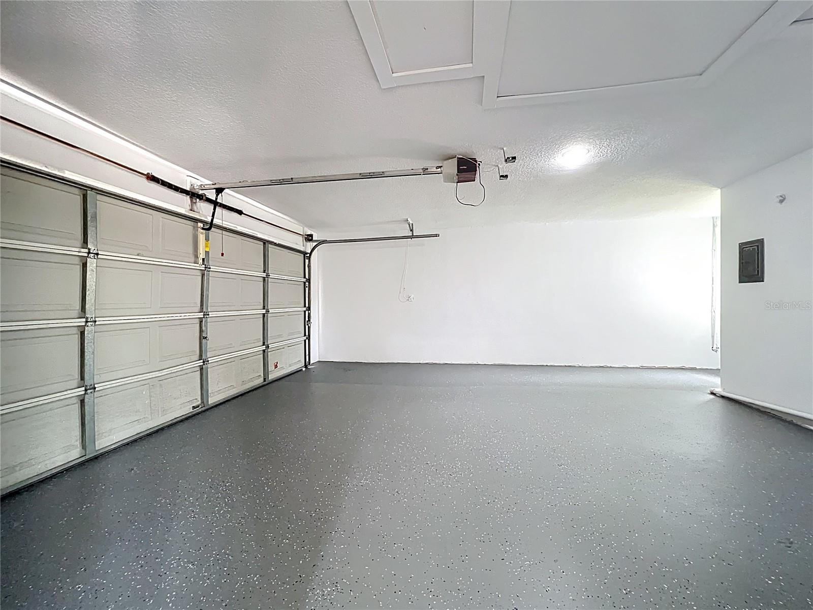 Image 7 of 64 For 209 Whippoorwill Drive