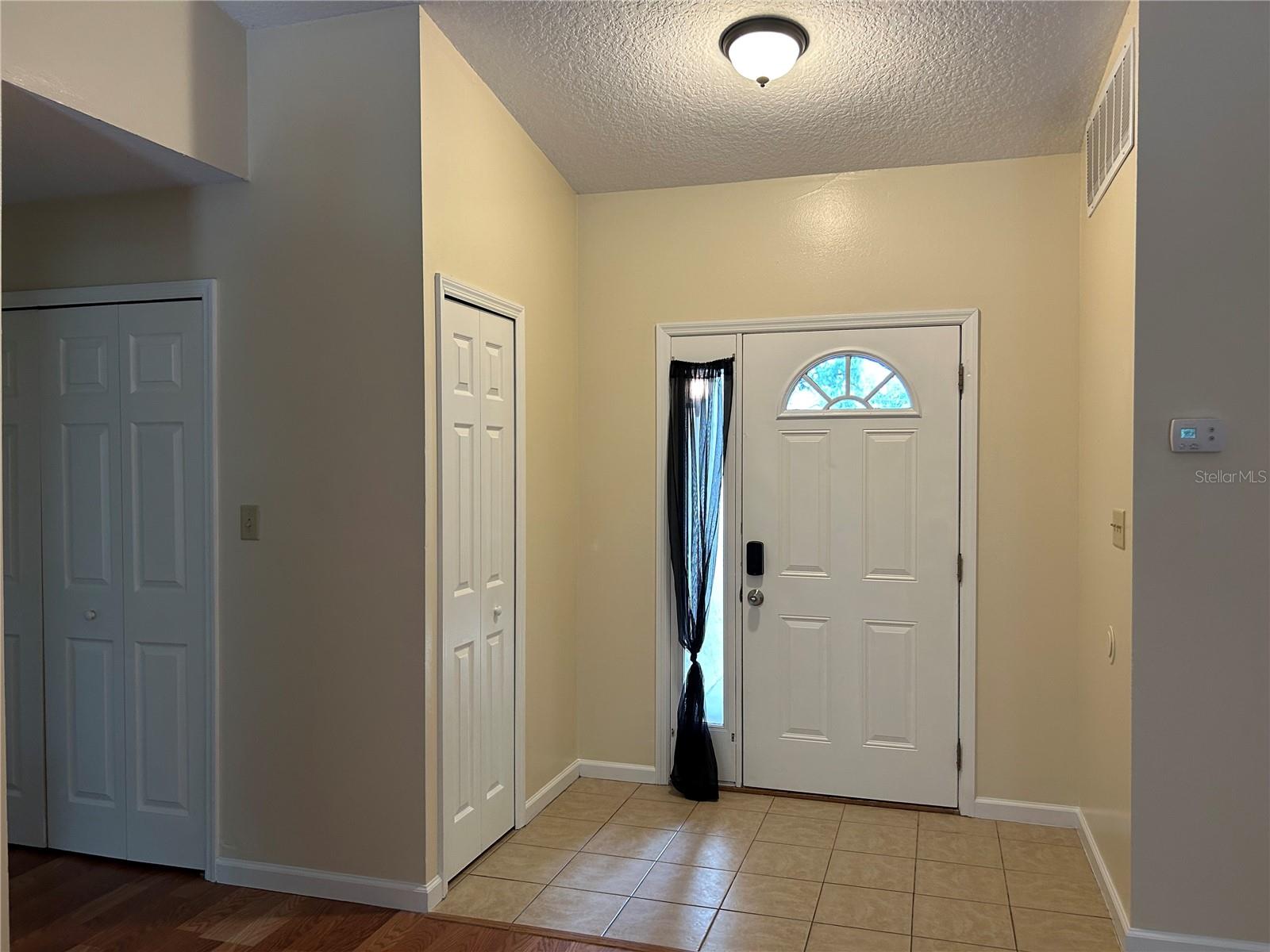 Image 12 of 25 For 1524 Southwind Court