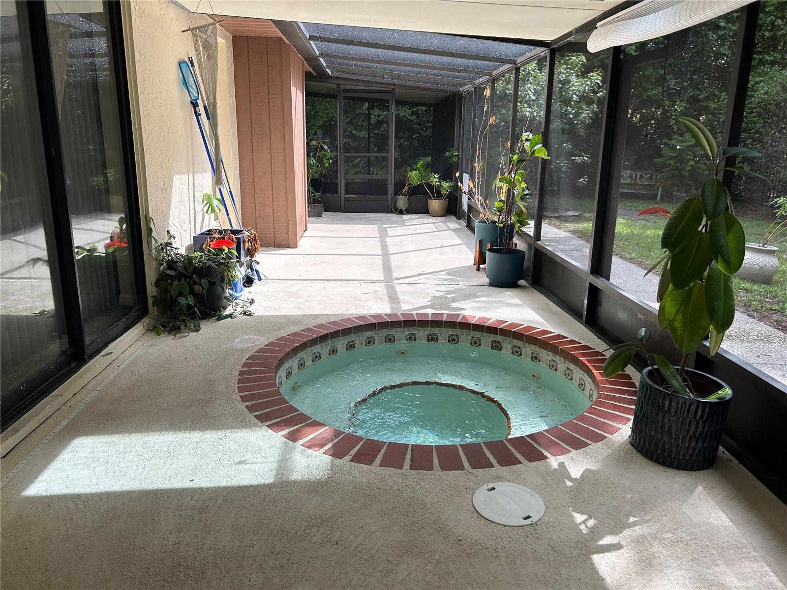Image 2 of 25 For 1524 Southwind Court