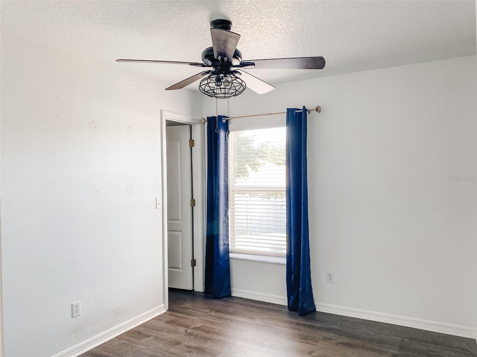 Image 21 of 44 For 10324 Cayo Costa Court