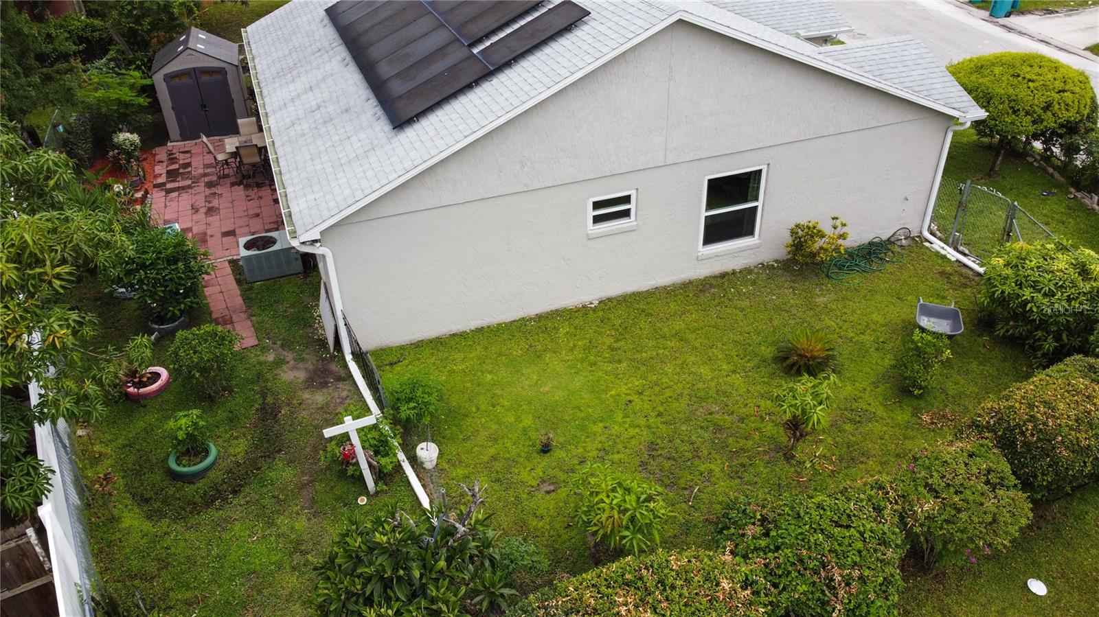 Image 4 of 23 For 1001 Clovercrest Road