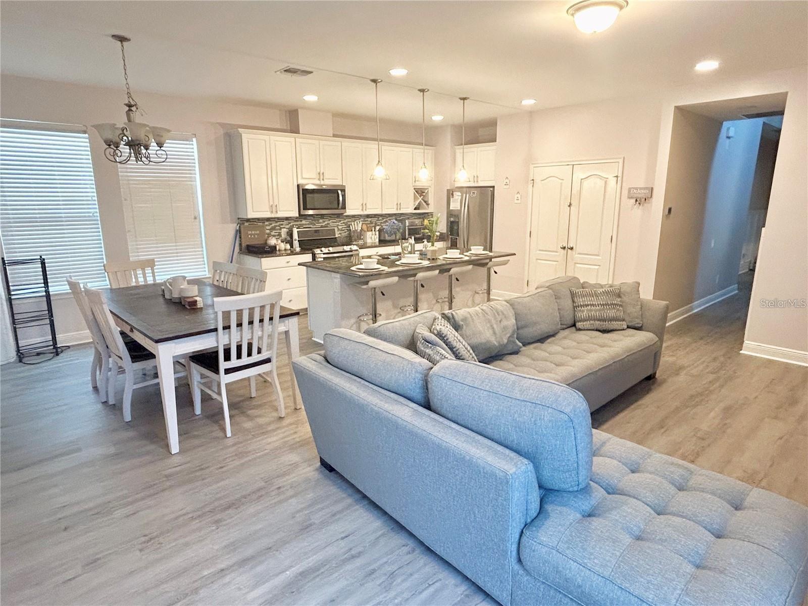 Image 4 of 5 For 8906 Doddington Way