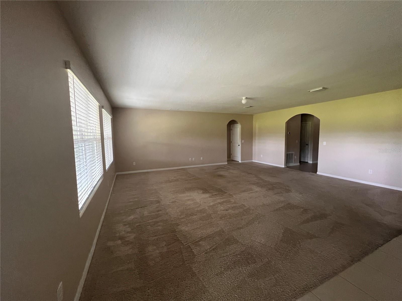 Image 5 of 27 For 9704 Pepper Tree Trail