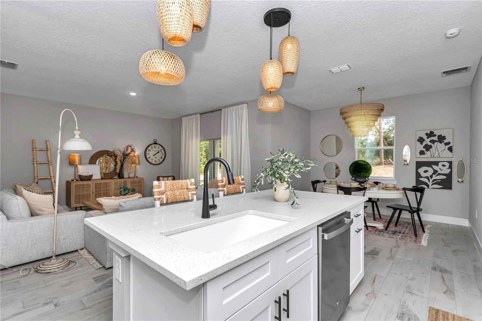 Image 14 of 51 For 20291 Marine Boulevard