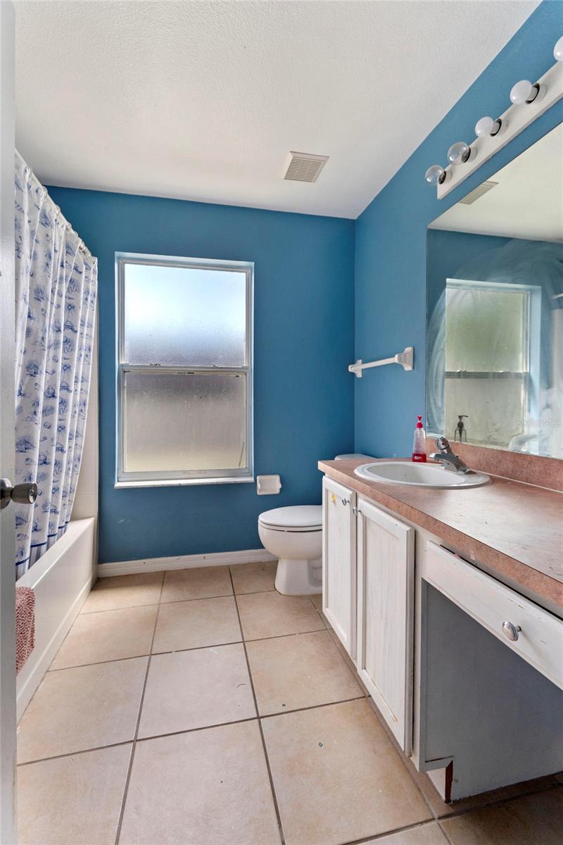 Image 15 of 28 For 1305 Rebecca Drive